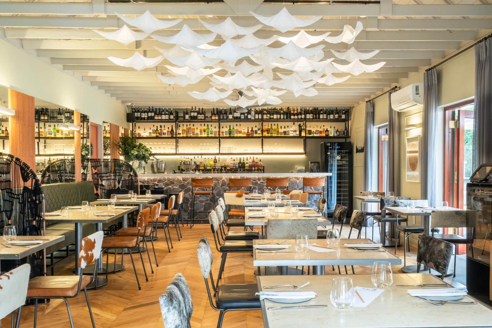 The Pot Luck Club, The Peech Hotel, Melrose